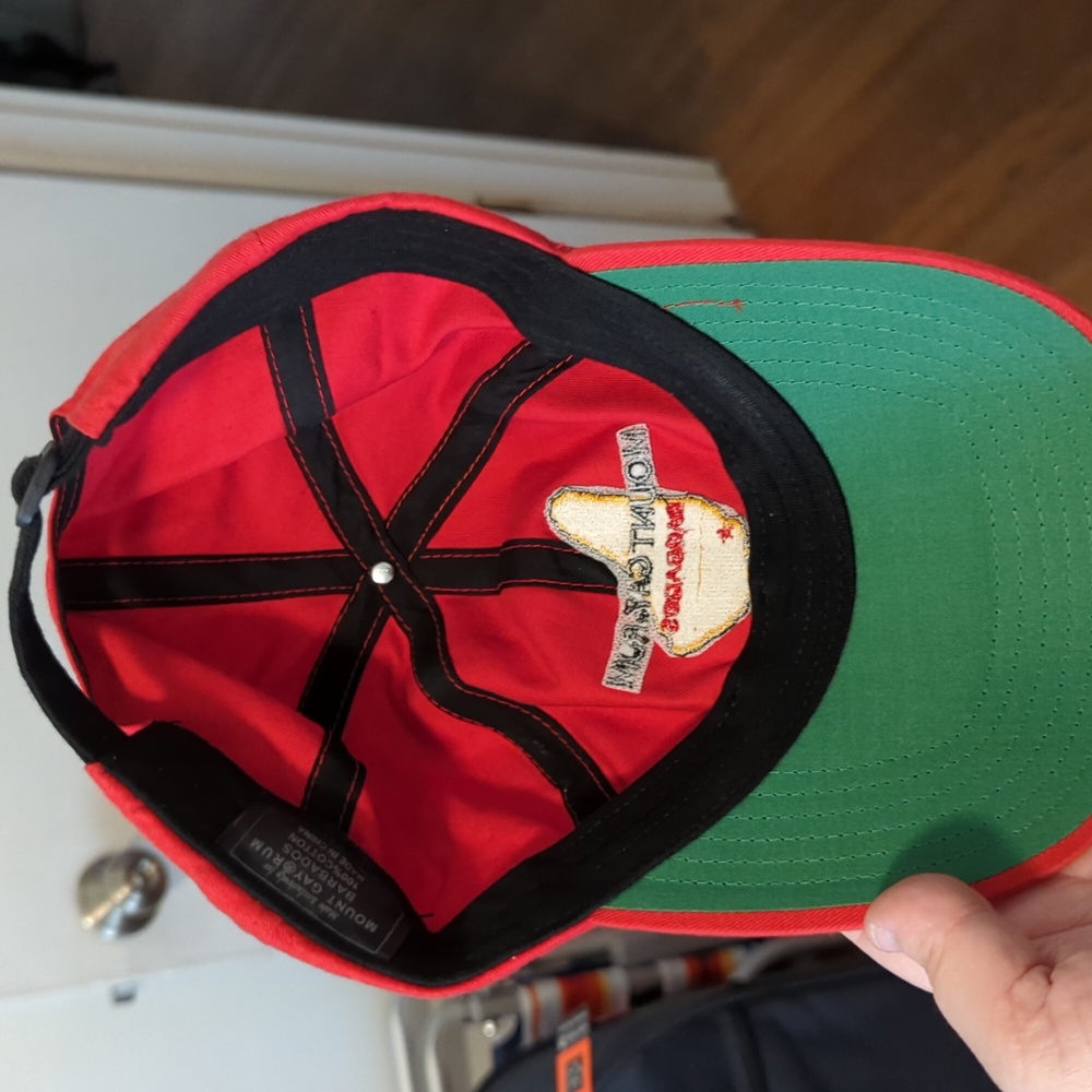 Baseball cap - Picture 2 of 3